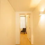 Flh Downtown Minimalist Апартаменты *